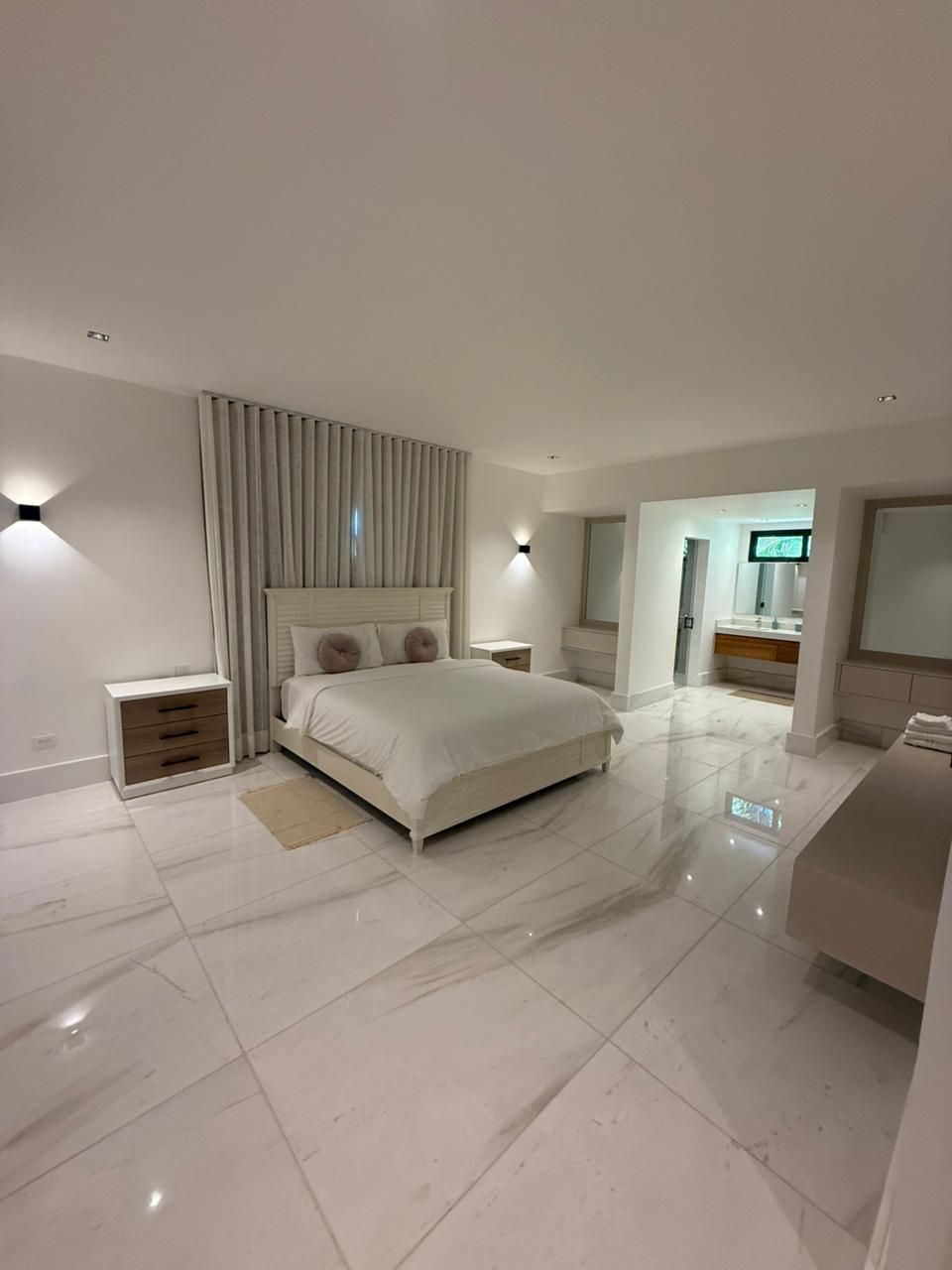 5BR New Lagos Villa - Bedroom Suite